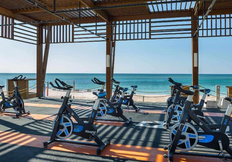 هتل Rixos Water World Aktau   Theme Park Free Access