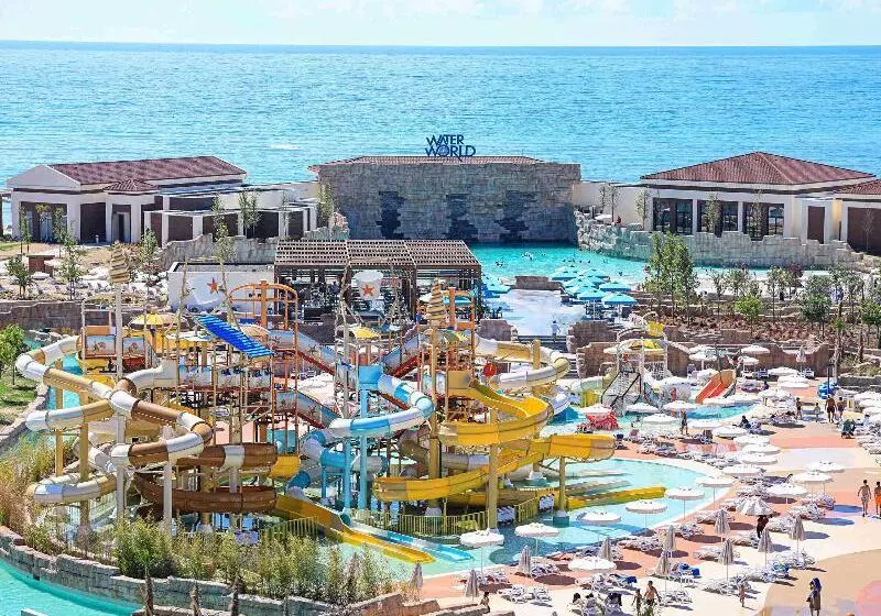ホテル Rixos Water World Aktau   Theme Park Free Access