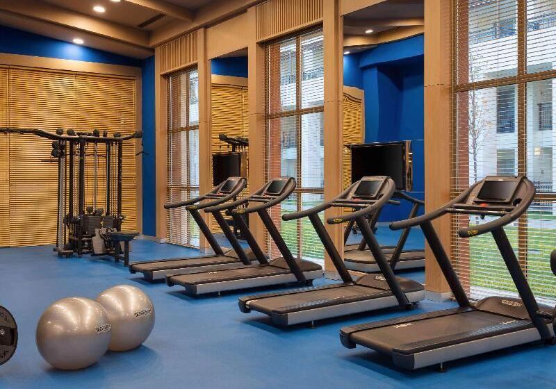 هتل Rixos Water World Aktau   Theme Park Free Access