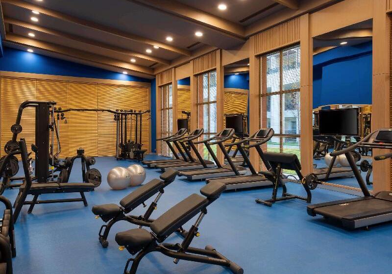 هتل Rixos Water World Aktau   Theme Park Free Access