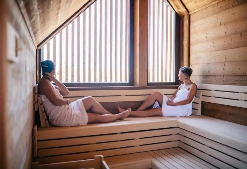 Resort Lednice   Eisgrub