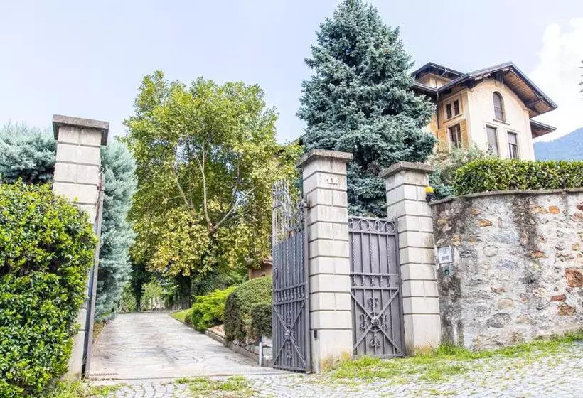 ユースホステル Villa Sardino