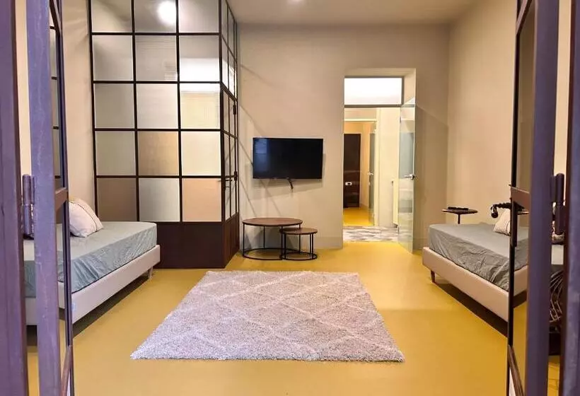 ユースホステル Villa Sardino