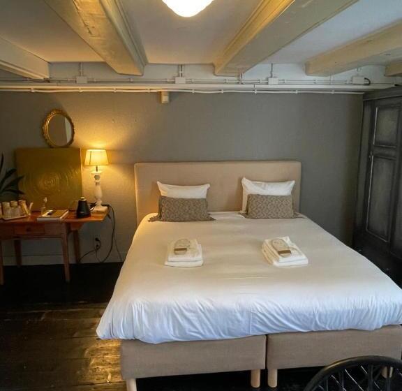 Eco Hotel Plantage Rococo