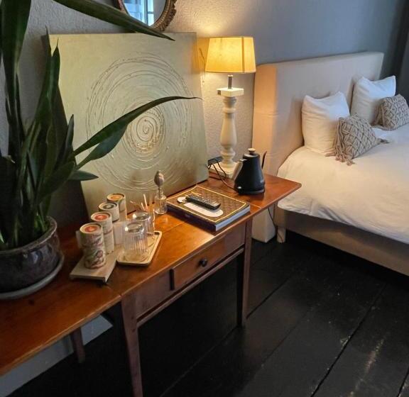 Eco Hotel Plantage Rococo