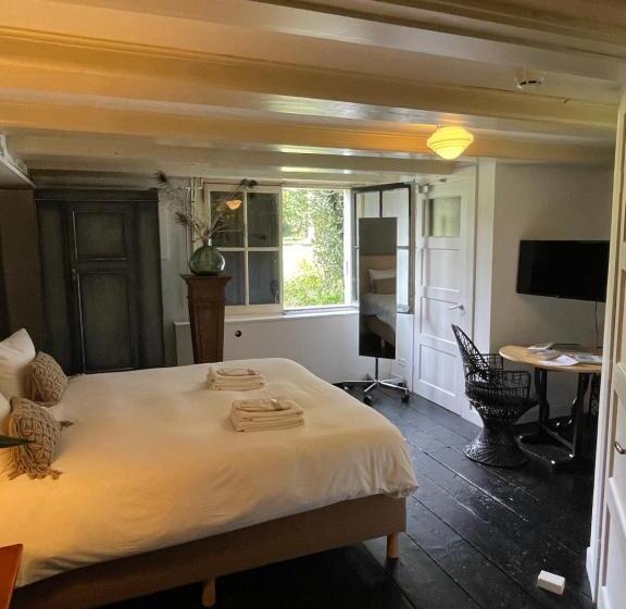 Eco Hotel Plantage Rococo