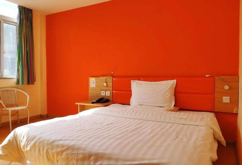 Отель 7days Inn Luohe Forest Park Heshang Street Ancient Town