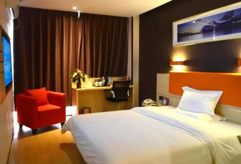 Hotelli 7days Premium Deyang Shifang Square Branch