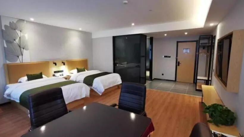 Hotelli Greentree Inn Ganzhou Gan County Bus Station