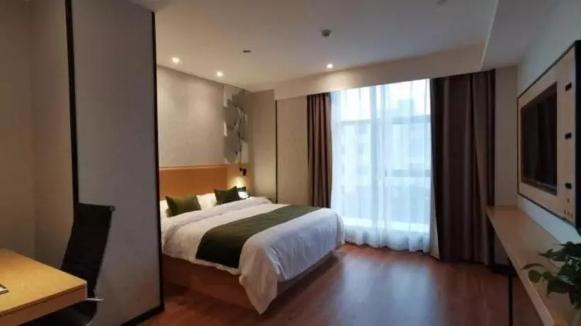 Hotelli Greentree Inn Ganzhou Gan County Bus Station