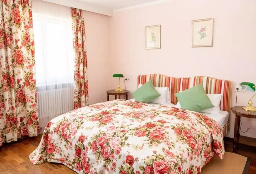 Hotelli Krone Laupheim