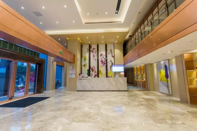 Lavande Hotel Yingde Yingzhou Avenue