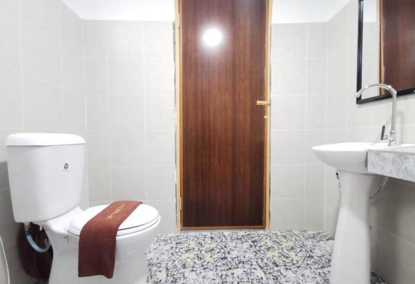 Hotel Oyo 90043 Jasni Rijan Resort