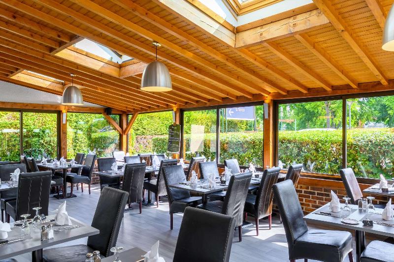 בית מלון כפרי Ramada By Wyndham Luoyang Downtown