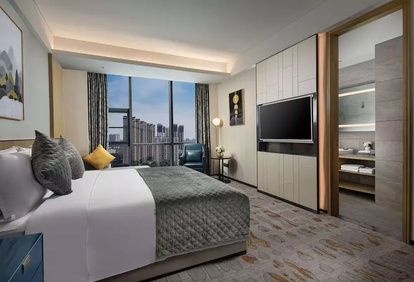 هتل Ramada By Wyndham Luoyang Downtown