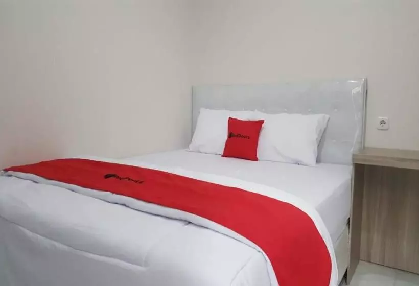 Hotelli Reddoorz Syariah Near Unsoed