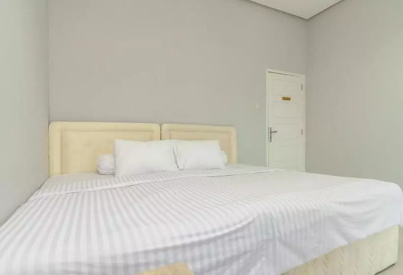 Hotelli Reddoorz Syariah Near Unsoed