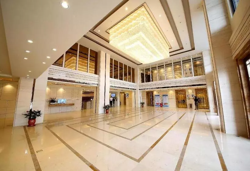 Lavande Hotel Heyuan Zijin