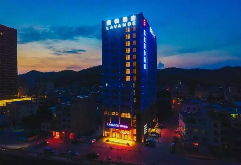 Lavande Hotel Heyuan Zijin