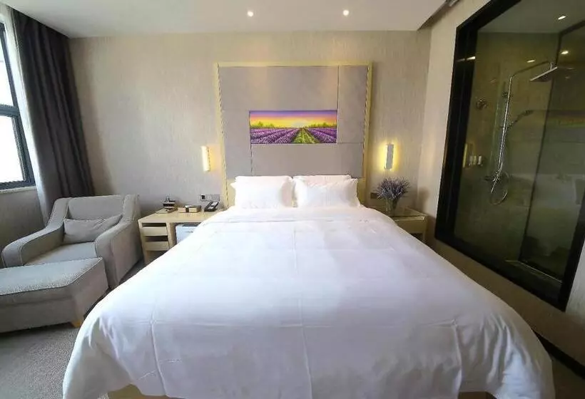 Lavande Hotel Heyuan Zijin