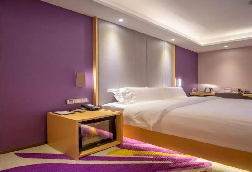 Lavande Hotel Jiangmen Heshan Bus Terminal