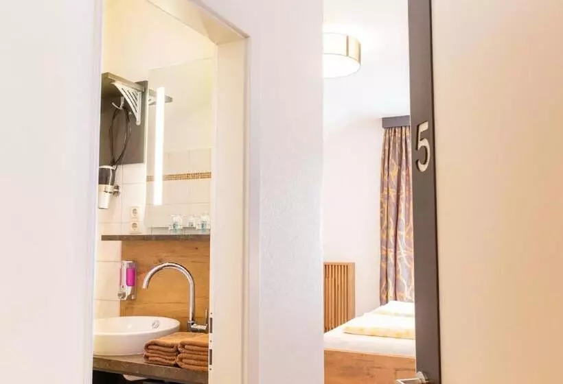 Retkeilymaja Gasthof Jagersberger