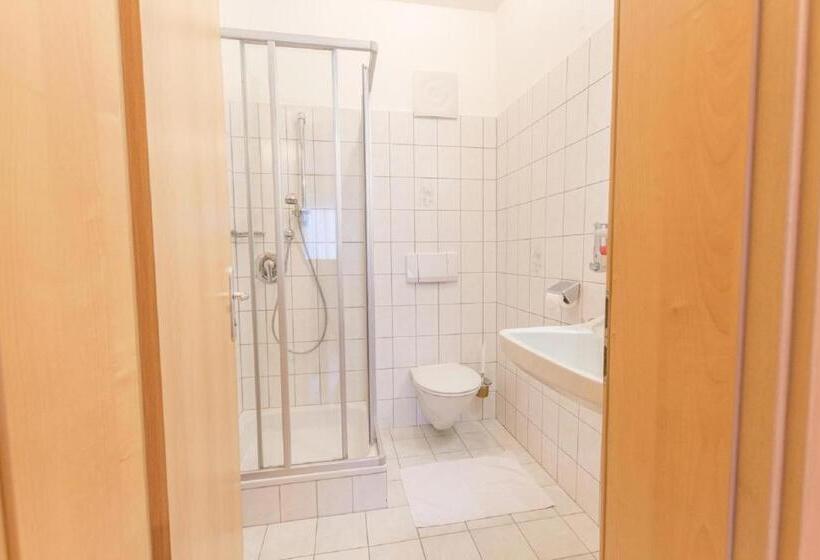 Hostel Gasthof Jagersberger