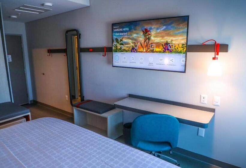 Avid Hotel Fresnillo, An Ihg