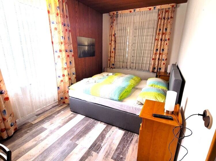 تختخواب و صبحانه City Center Hotel Garni Cuxhaven