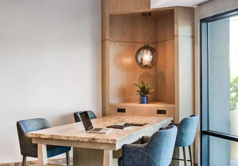 Ayres Hotel Vista Carlsbad