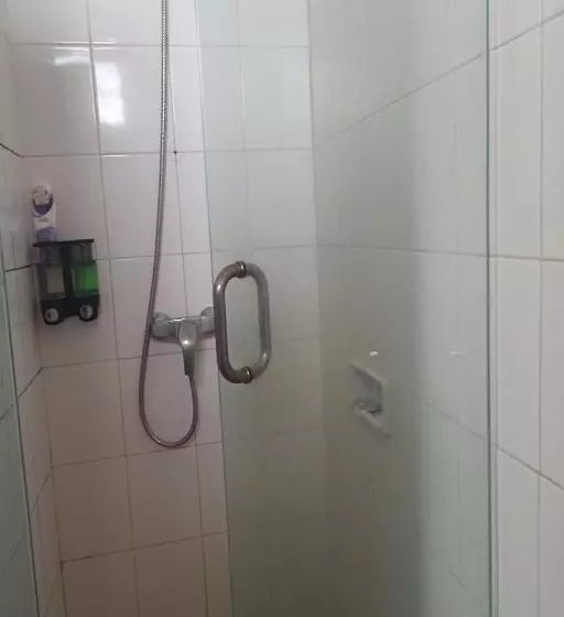 Hotelli Guest House Simalem