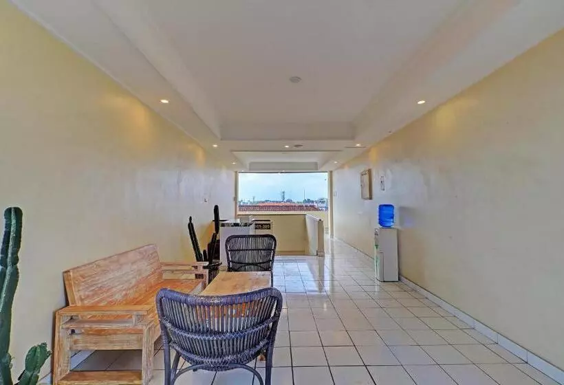 Hotelli Guest House Simalem