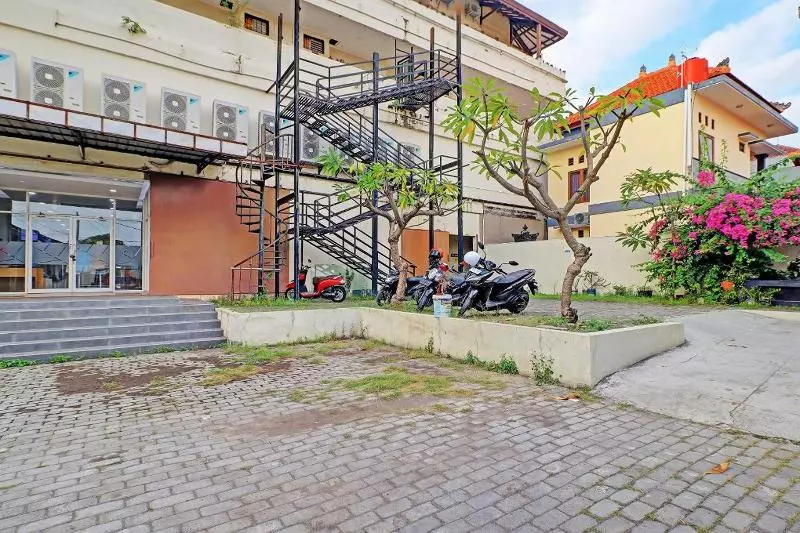 Hotelli Guest House Simalem