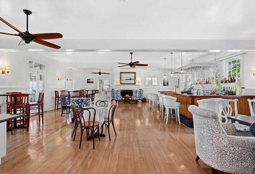 فندق The Rams Head Inn