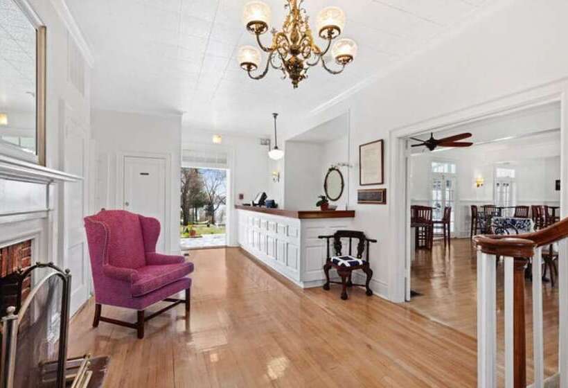 فندق The Rams Head Inn