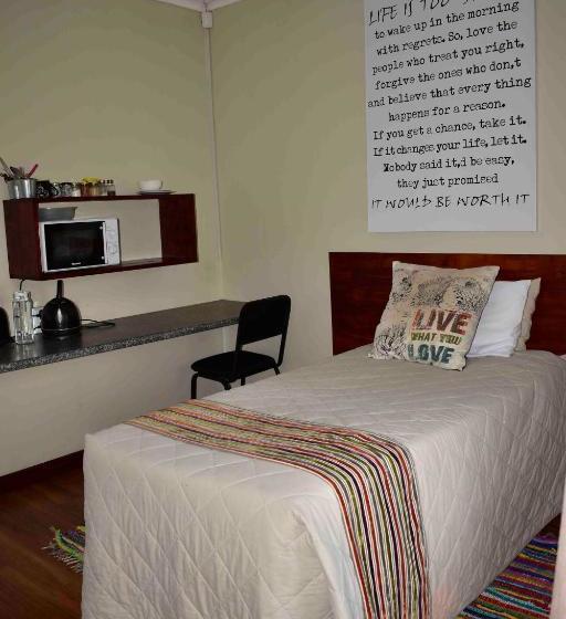 פנסיון 13 Hobson