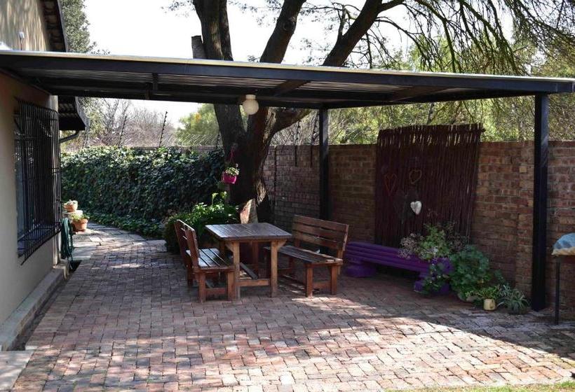 פנסיון 13 Hobson