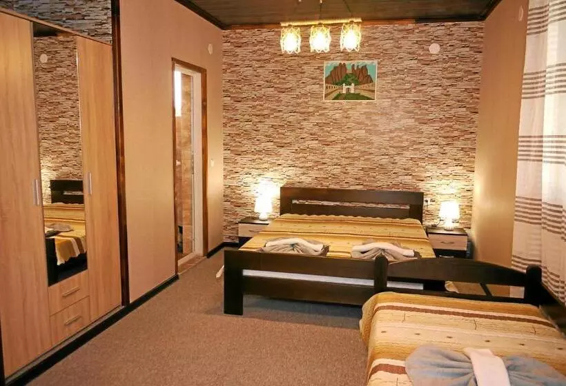 ペンション Guest House Medina