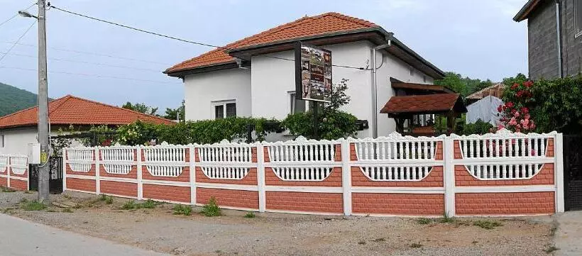 ペンション Guest House Medina
