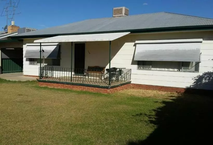 ユースホステル The Convent Boutique Accommodation