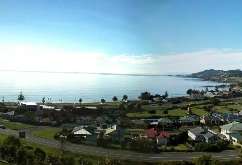 Aamiaismajoitus (B&B) High On Penguin