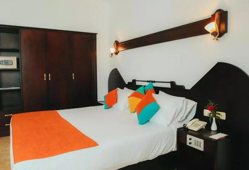 Hotel Aracan Portsaid