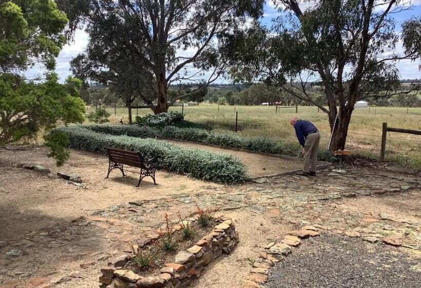 酒店 Gilgraves Vineyard Farmstay