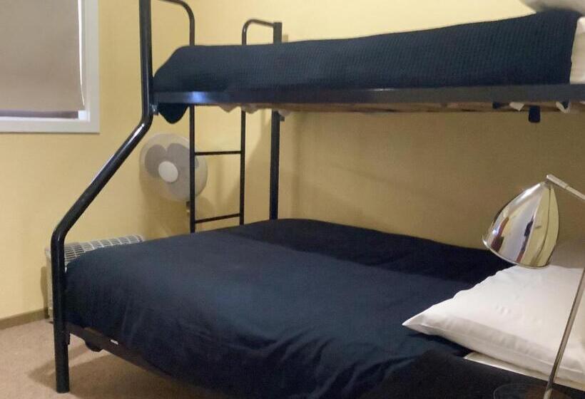 酒店 Gilgraves Vineyard Farmstay