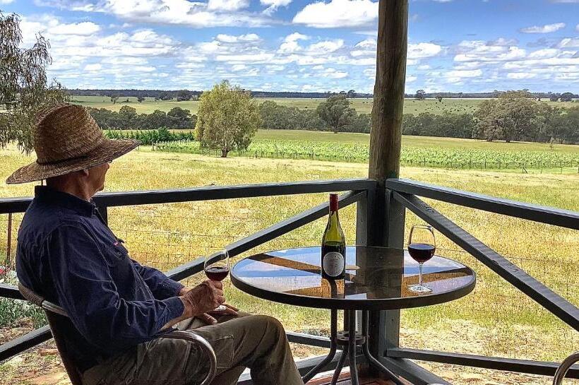 酒店 Gilgraves Vineyard Farmstay