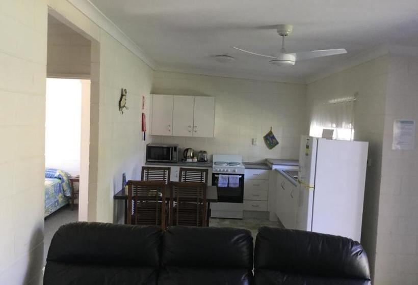 모텔 Sunlover Lodge