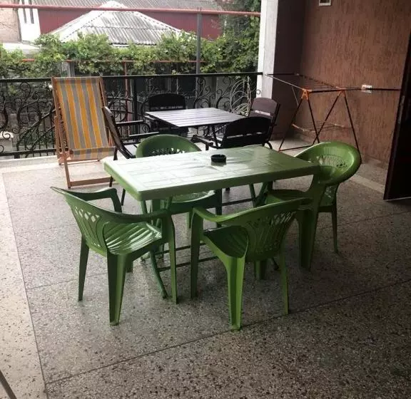 پانسیون Guest House Chexovi 24