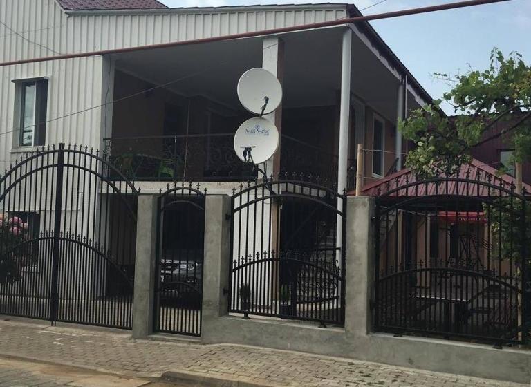 پانسیون Guest House Chexovi 24