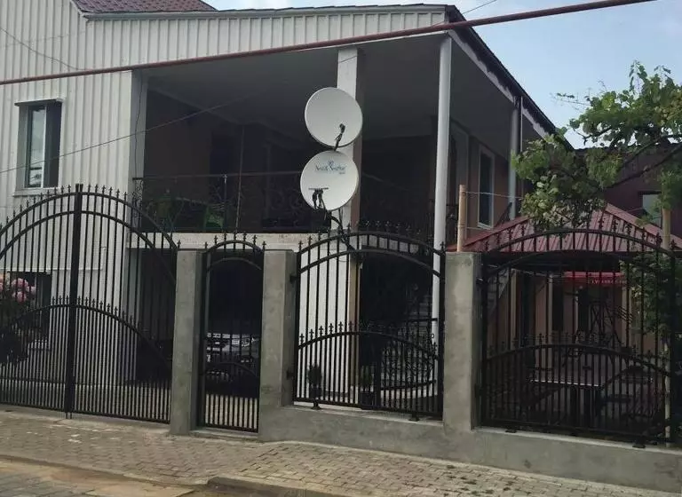 پانسیون Guest House Chexovi 24