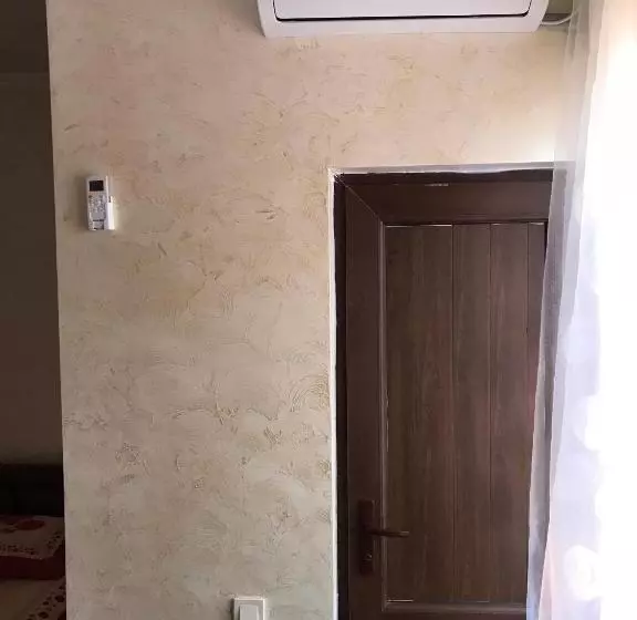 پانسیون Guest House Chexovi 24